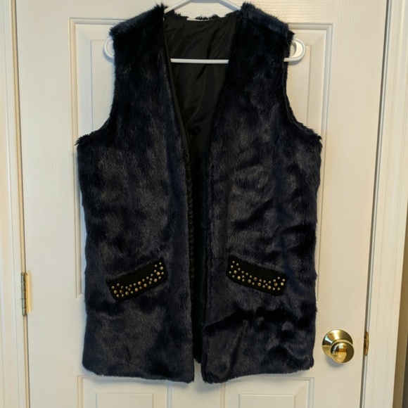 Jackets & Blazers - Furry vest